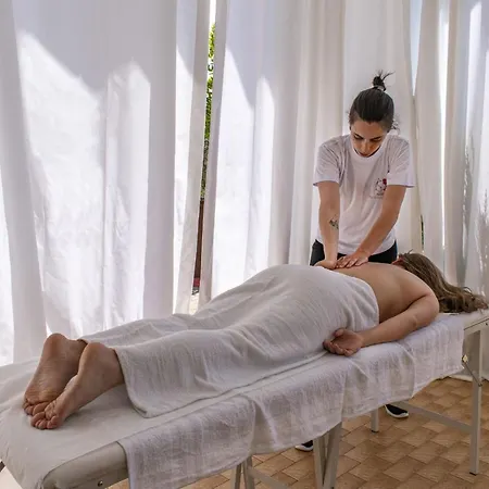 펜션 Dimora Il Fico D'india 오스투니