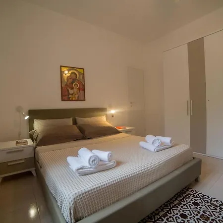 Dimora Il Fico D'india Tatil Evi *
